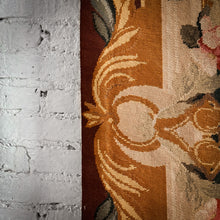 Load image into Gallery viewer, Musée des Arts Décoratifs Inspired French Aubusson Wool European Flatweave Rug
